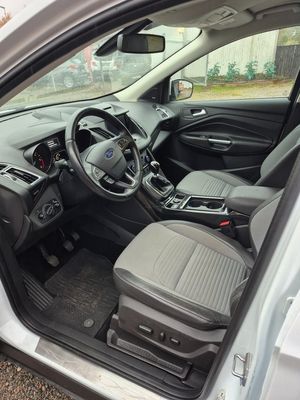 Ford Kuga bild 6