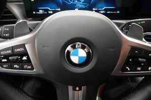 BMW 320 bild 14