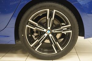 BMW 320 bild 5