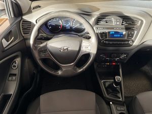 Hyundai i20 bild 10