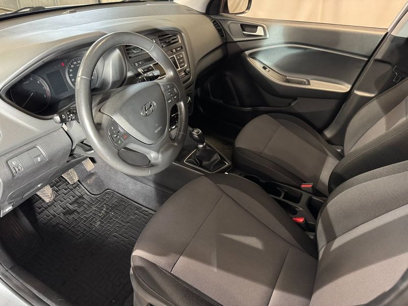Hyundai i20 bild 4