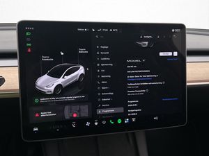 Tesla Model Y bild 28