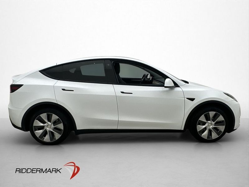 Tesla Model Y bild 5