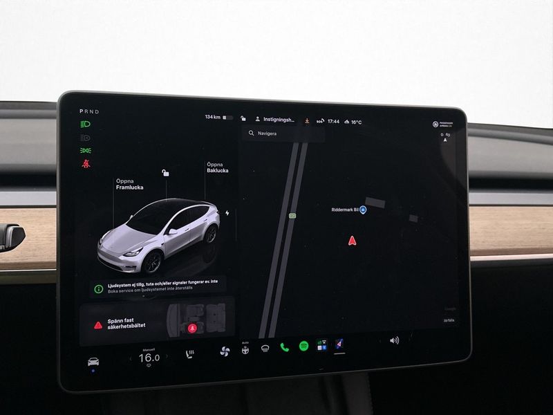 Tesla Model Y bild 32