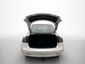 Tesla Model 3 bild 18