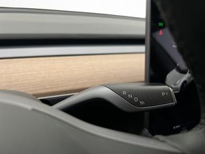 Tesla Model 3 bild 34
