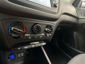 Hyundai i20 bild 22