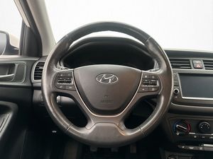 Hyundai i20 bild 16