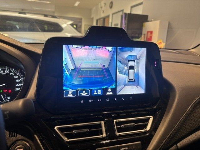 Suzuki S-CROSS bild 10