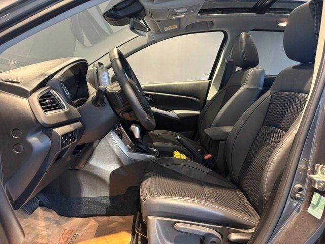 Suzuki S-CROSS bild 7