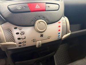 Peugeot 107 bild 19