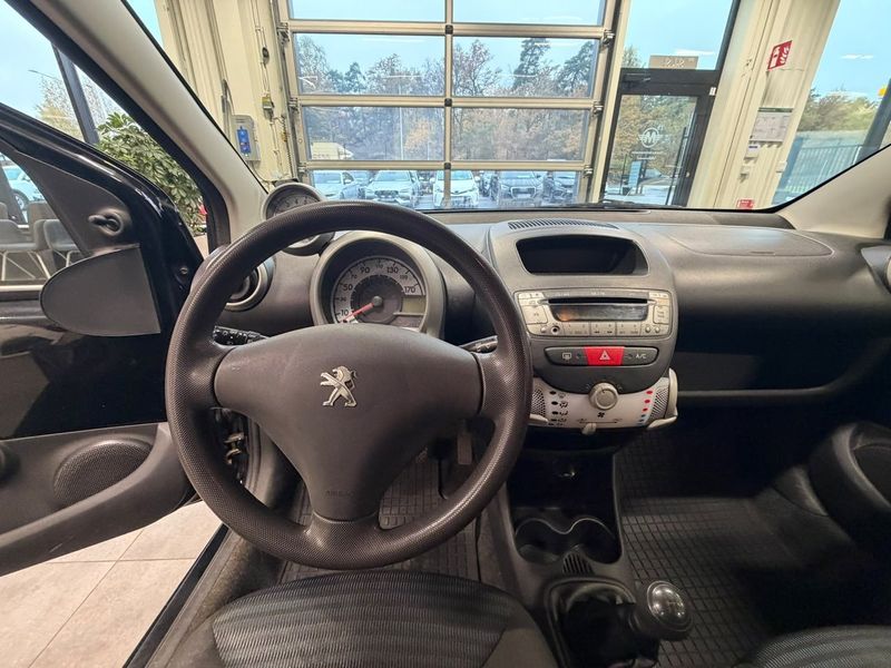 Peugeot 107 bild 15