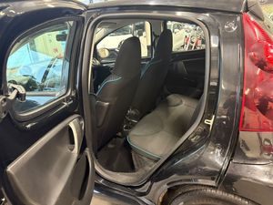 Peugeot 107 bild 12