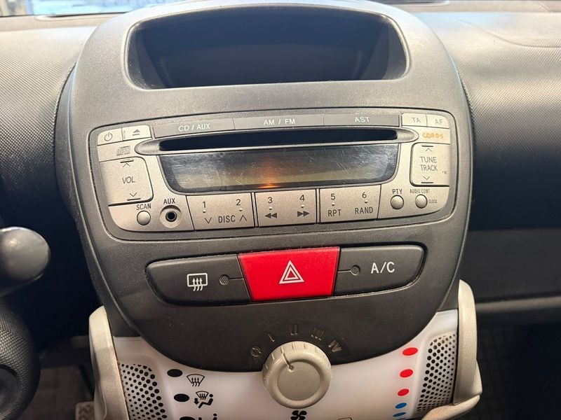 Peugeot 107 bild 18