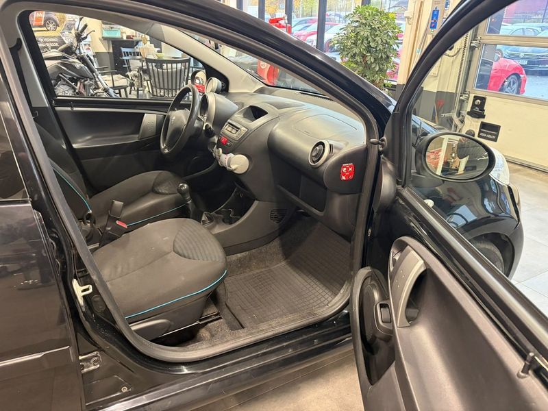 Peugeot 107 bild 14