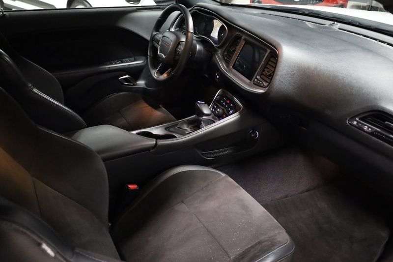 Dodge Challenger bild 12