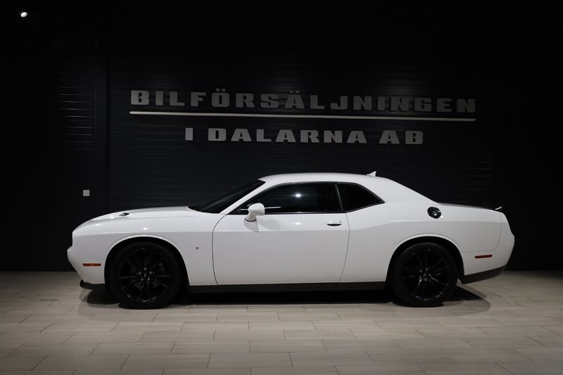 Dodge Challenger bild 3