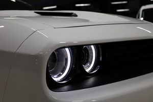 Dodge Challenger bild 8