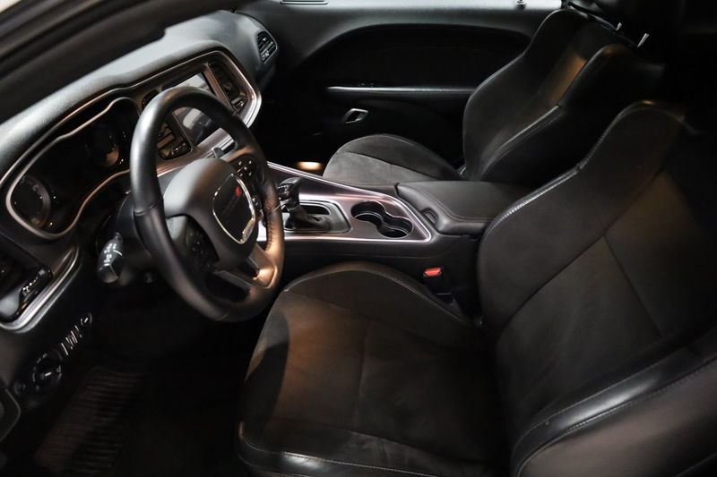 Dodge Challenger bild 10