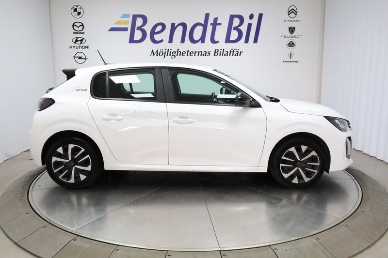 Peugeot 208 bild 12