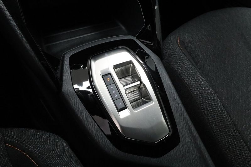 Peugeot 208 bild 21