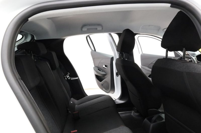 Peugeot 208 bild 16