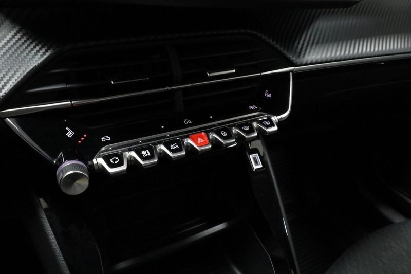 Peugeot 208 bild 20
