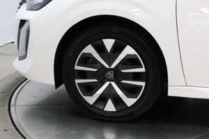 Peugeot 208 bild 23