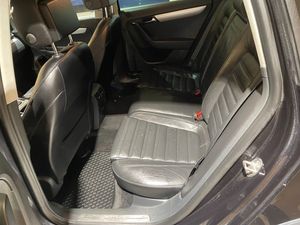 Volkswagen Passat bild 5