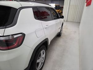 Jeep Compass bild 7