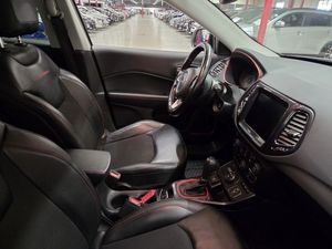 Jeep Compass bild 4