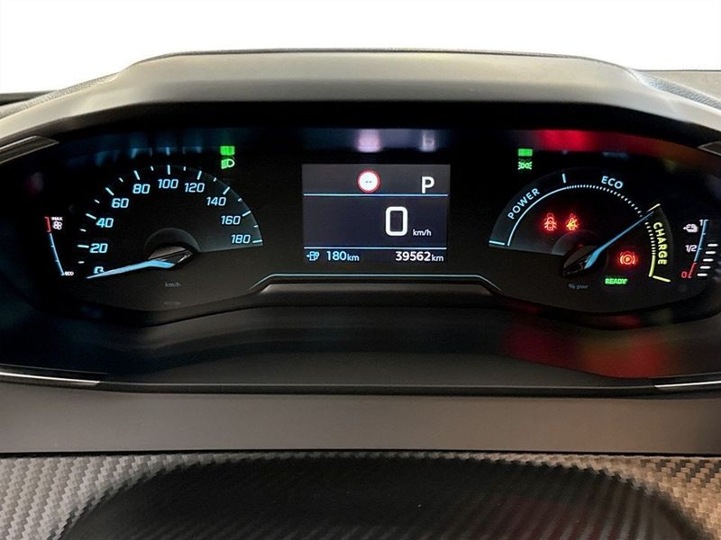 Peugeot e-2008 bild 9