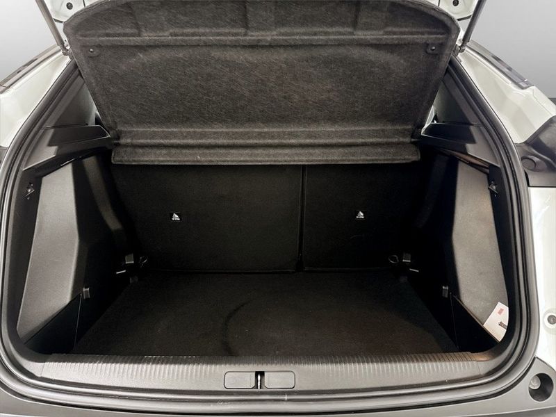 Peugeot e-2008 bild 18