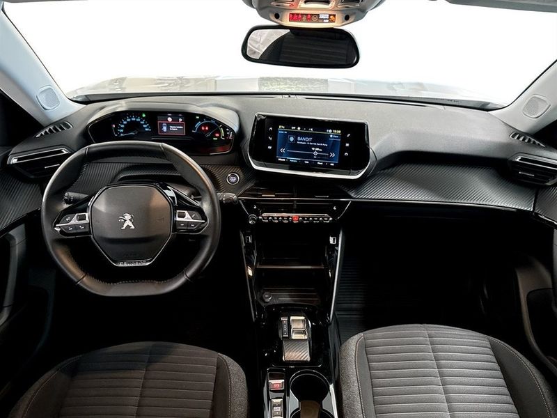 Peugeot e-2008 bild 7