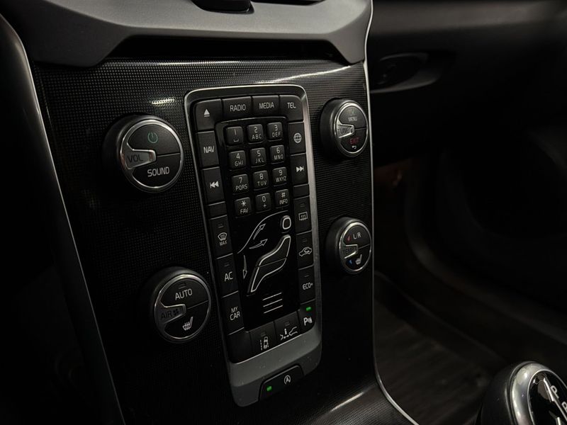 Volvo V40 bild 24