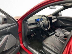 Ford Mustang Mach-E bild 12