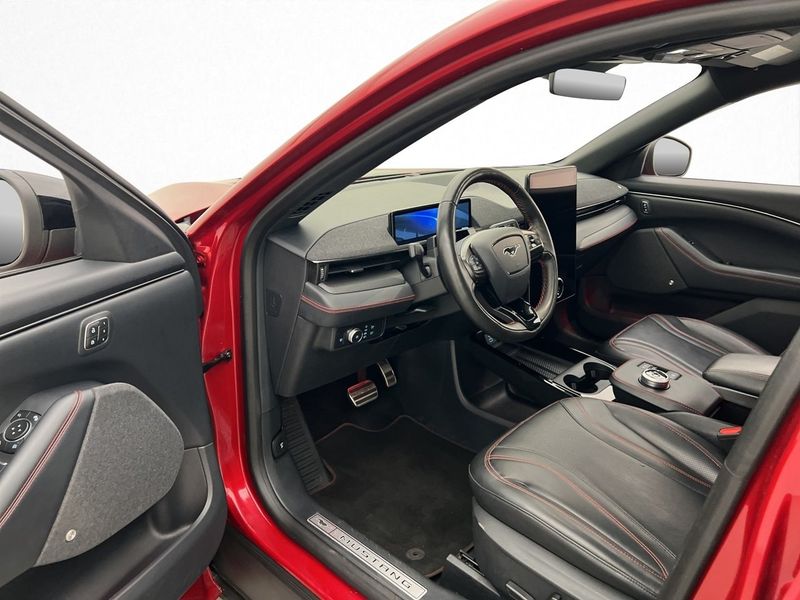 Ford Mustang Mach-E bild 12