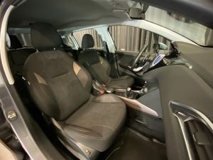Peugeot 2008 bild 9