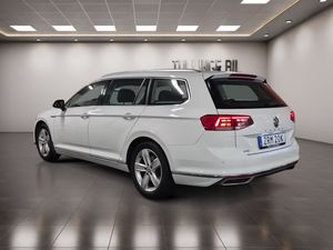 Volkswagen Passat bild 3