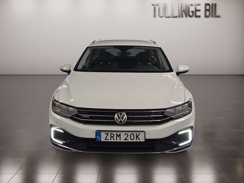 Volkswagen Passat bild 8