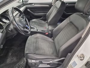Volkswagen Passat bild 11