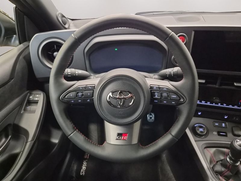Toyota Yaris bild 15