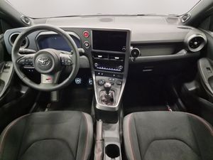 Toyota Yaris bild 12