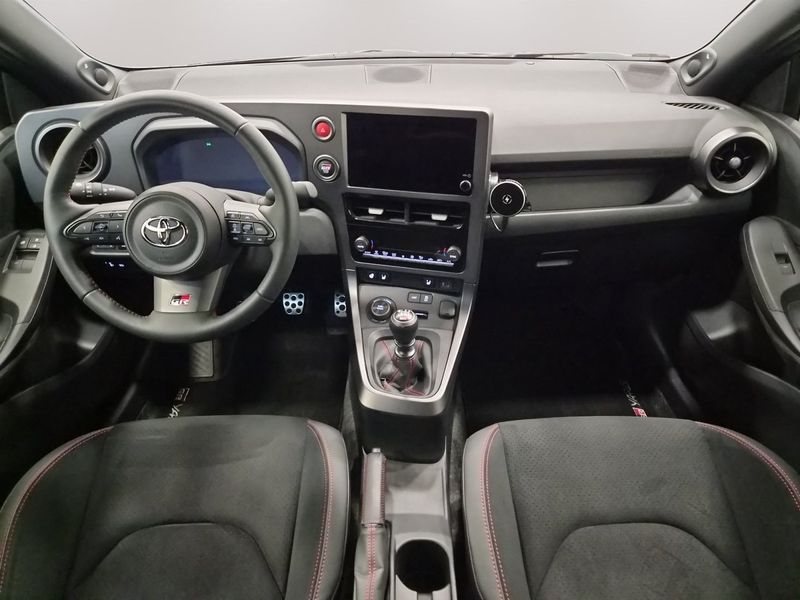Toyota Yaris bild 12