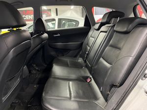 Hyundai i30 bild 12