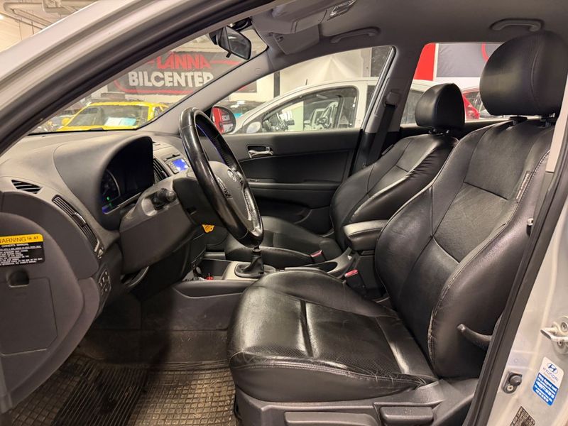 Hyundai i30 bild 8
