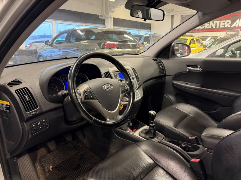Hyundai i30 bild 7