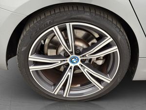 BMW 330 bild 34