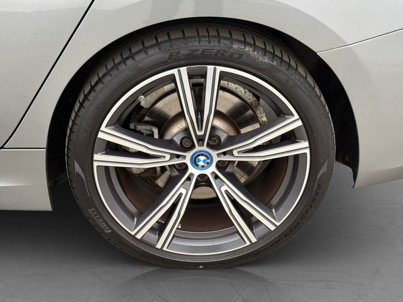 BMW 330 bild 31
