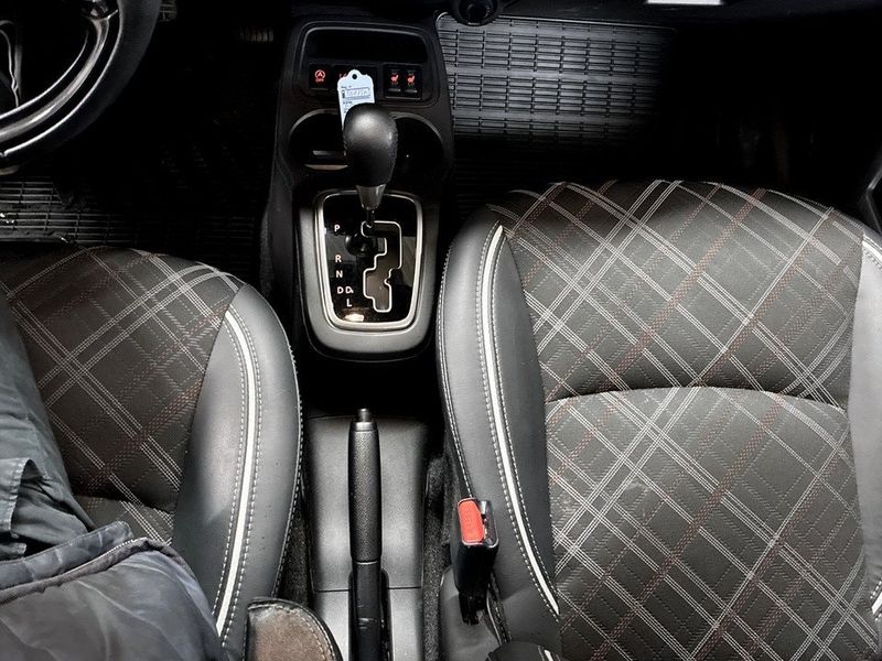 Mitsubishi Space Star bild 13